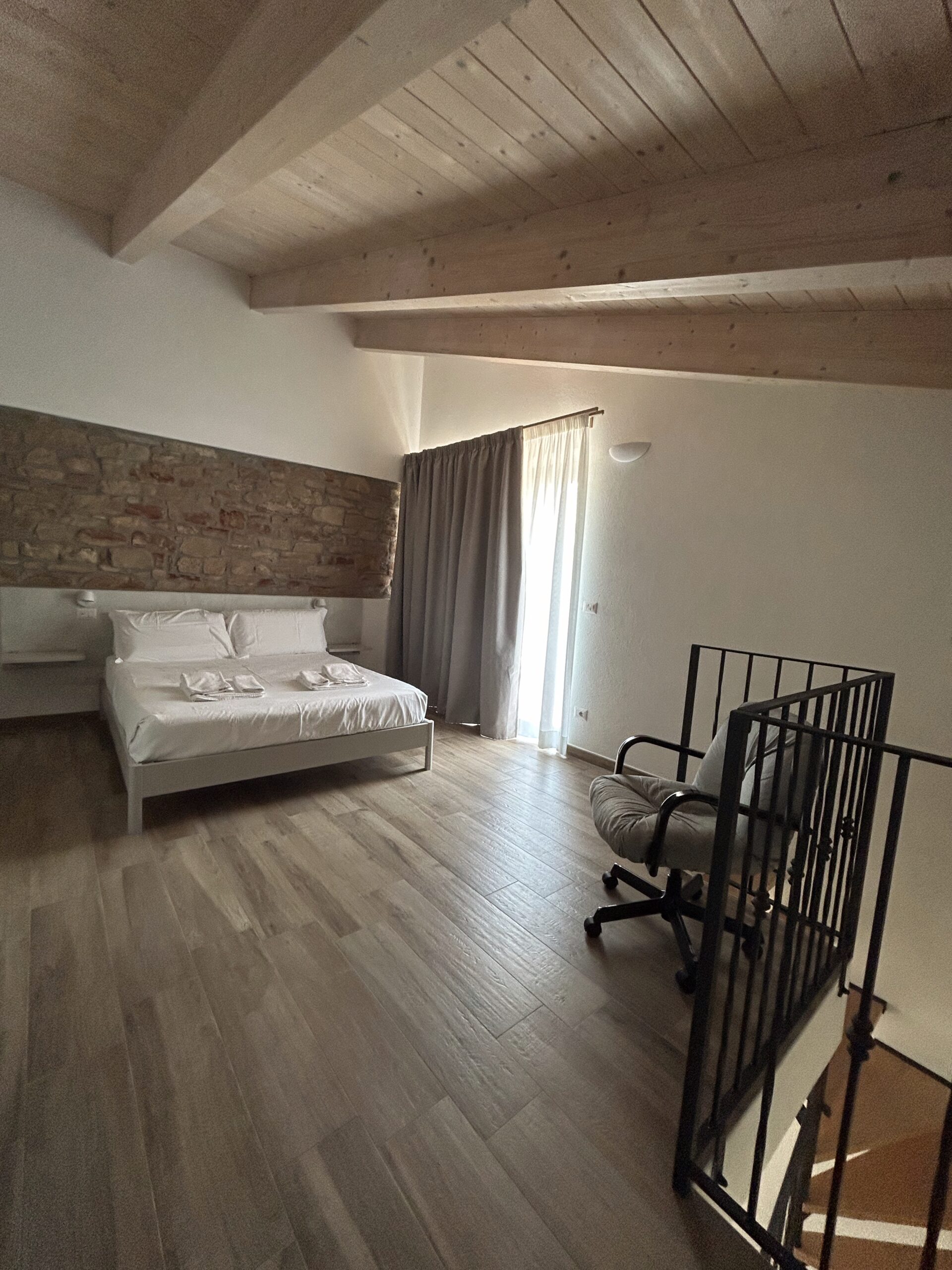 02 - Muragne 2 bedroom